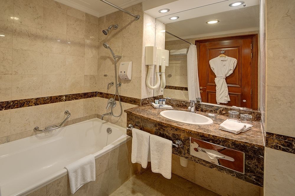 ROYAL ASCOT HOTEL DUBAI photo 1