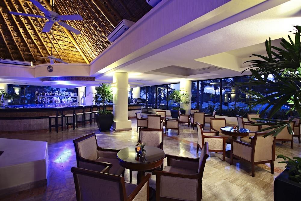 BAHIA PRINCIPE LUXURY AKUMAL photo 4