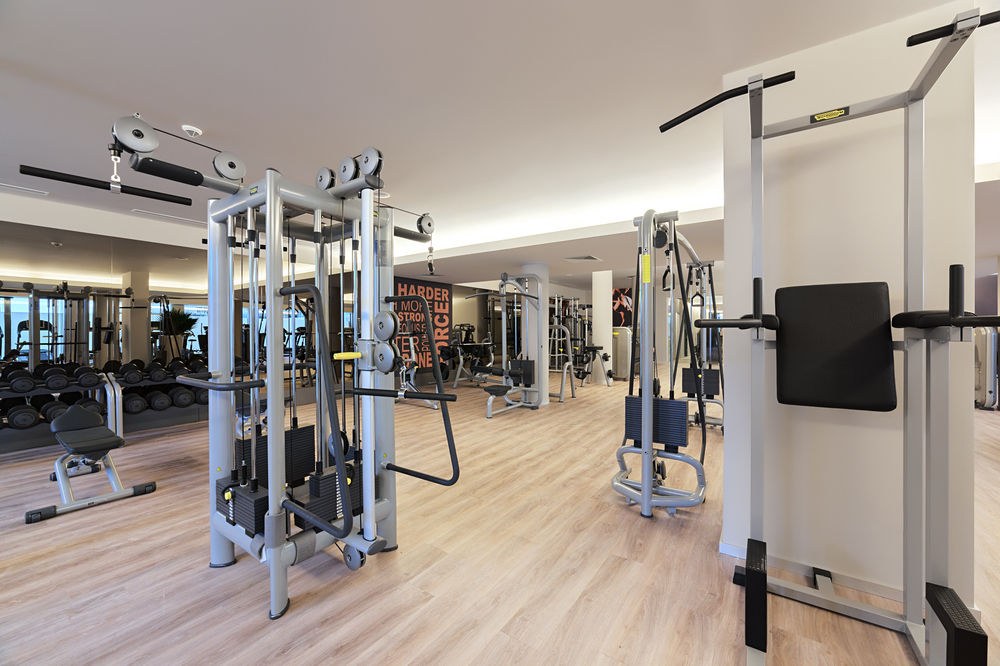 Ramada by Wyndham Bucharest Parc photo 1
