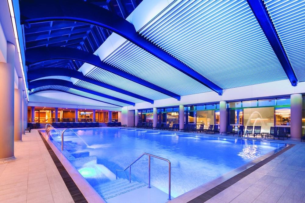 Ramada by Wyndham Bucharest Parc photo 3