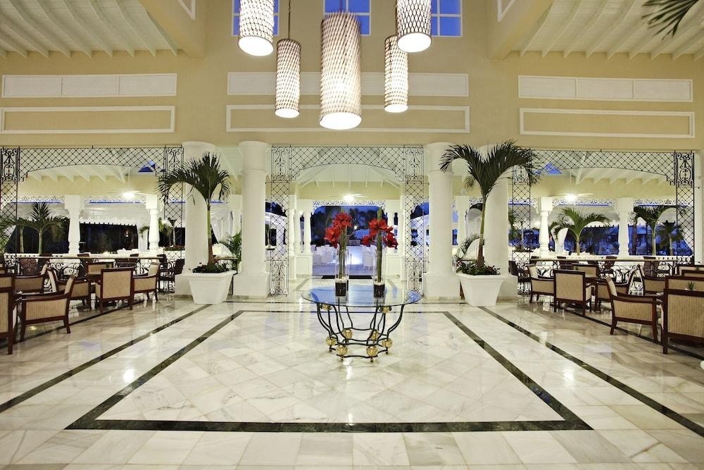 BAHIA PRINCIPE LUXURY AMBAR - ONLY ADULTS photo 1