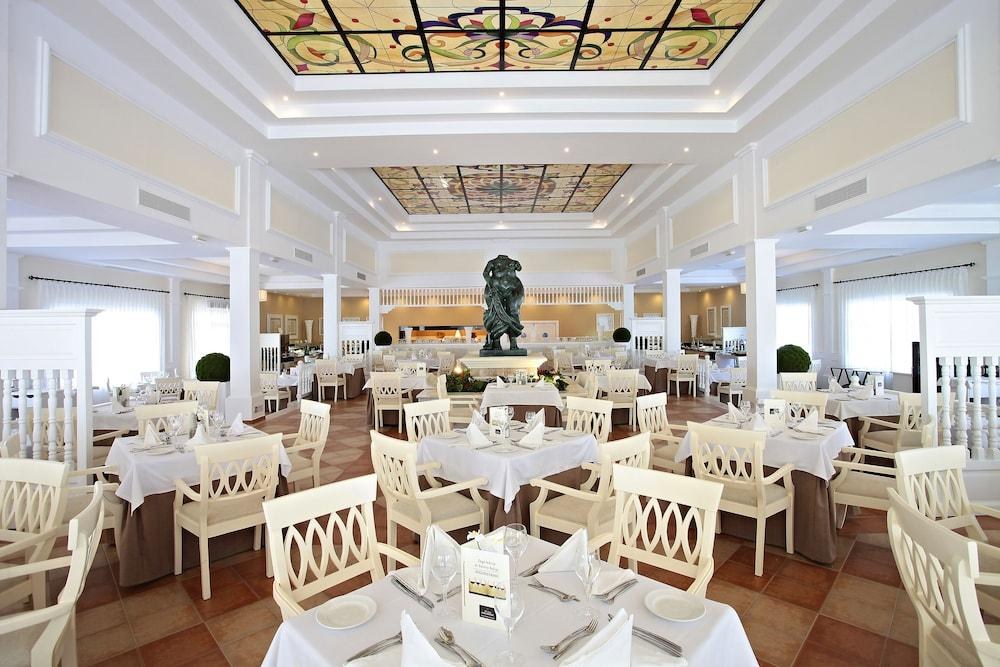 BAHIA PRINCIPE LUXURY AMBAR - ONLY ADULTS photo 3