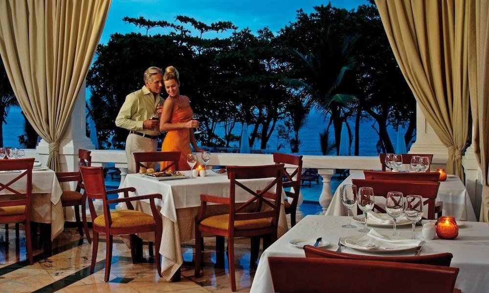 BAHIA PRINCIPE LUXURY SAMANA photo 3