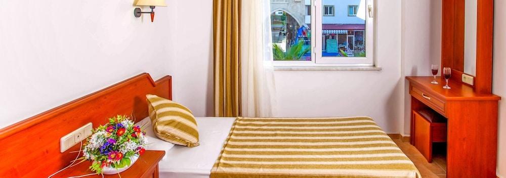 XENO EFTALIA RESORT HOTEL photo 2