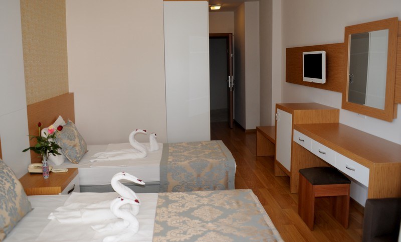 BLUE FISH HOTEL photo 3