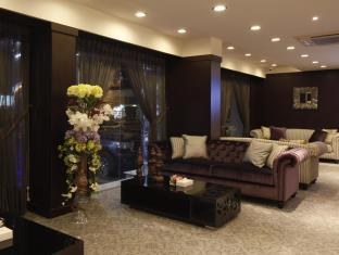 Haven Plaza photo 3