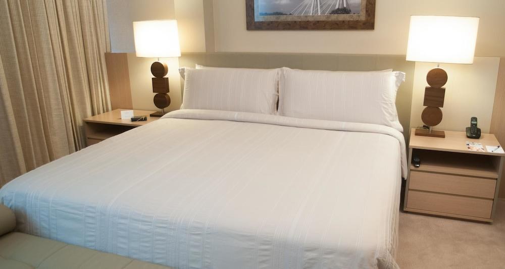 GOLDEN TULIP PORTO VITORIA
