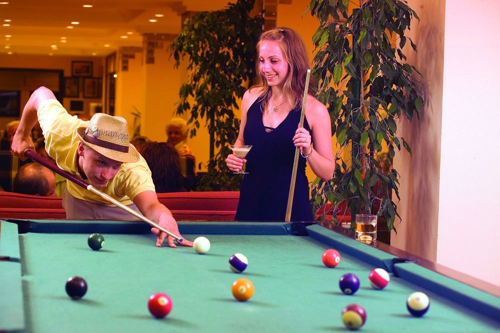 TITAN CLUB HOTEL