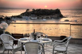 LA VISTA BOUTIQUE HOTEL & SPA photo 2