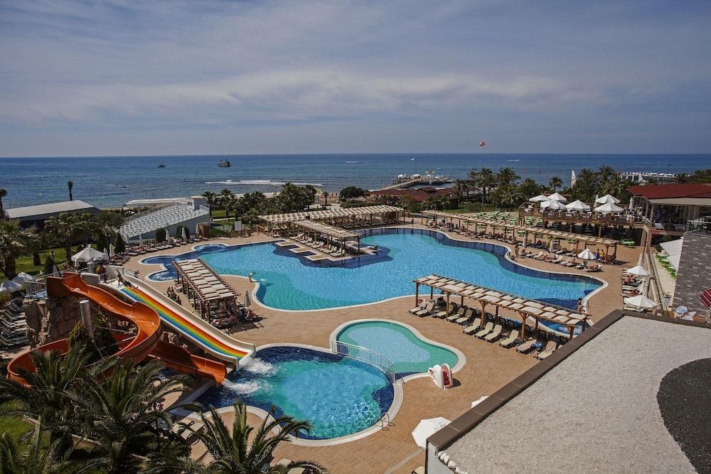 ARCANUS SIDE RESORT photo 4