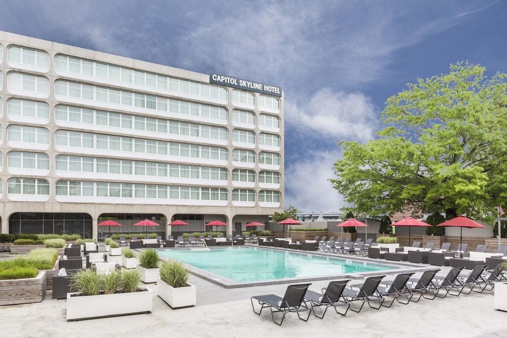 CAPITOL SKYLINE HOTEL photo 4