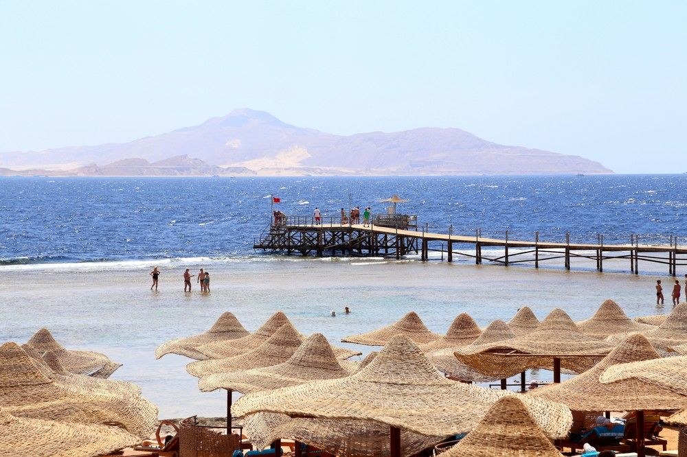 REHANA ROYAL BEACH RESORT & SPA