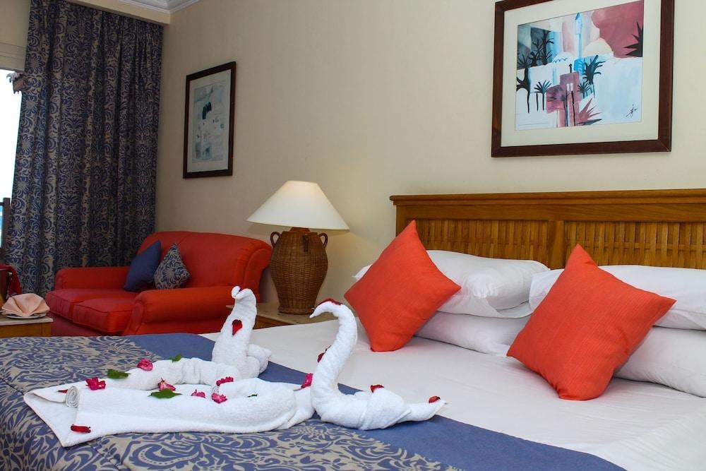 ROYAL GRAND SHARM photo 2