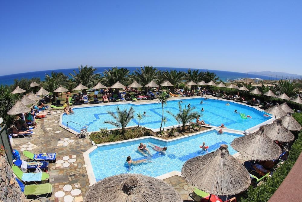 Mediterraneo Hotel Crete photo 4