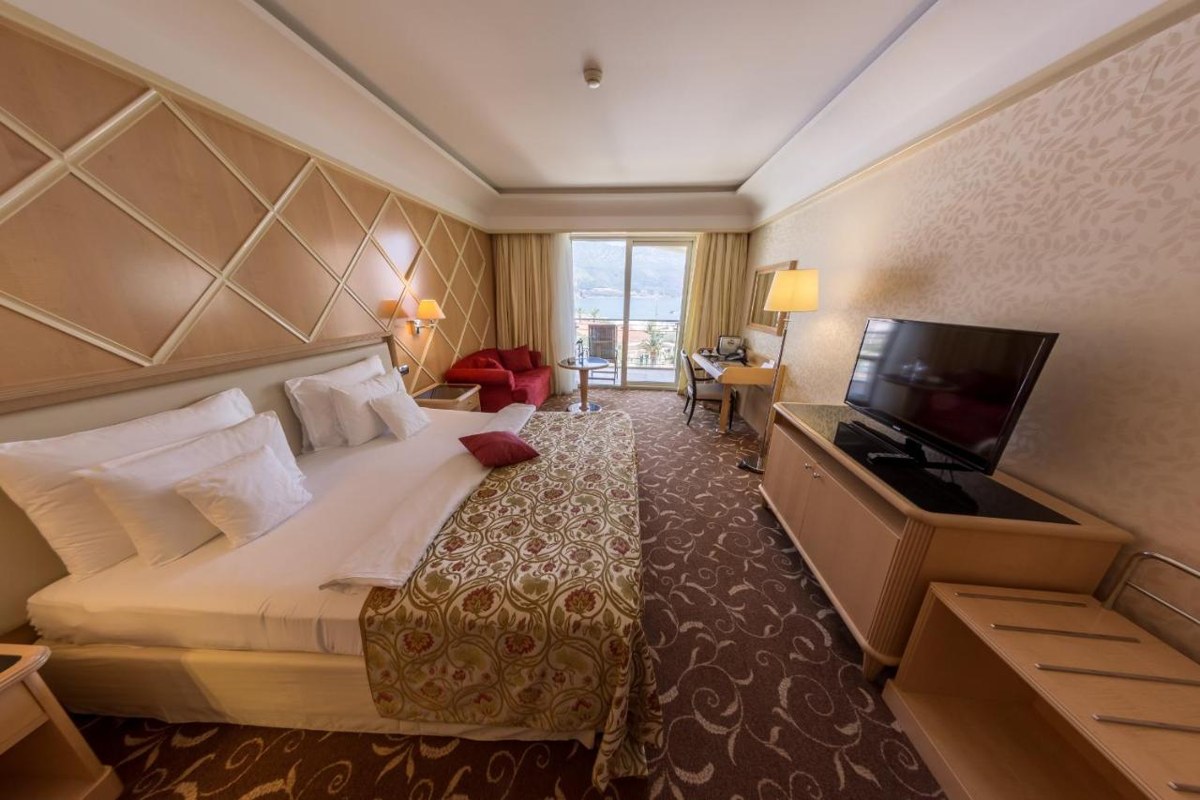 SPLENDID CONFERENCE & SPA RESORT photo 3