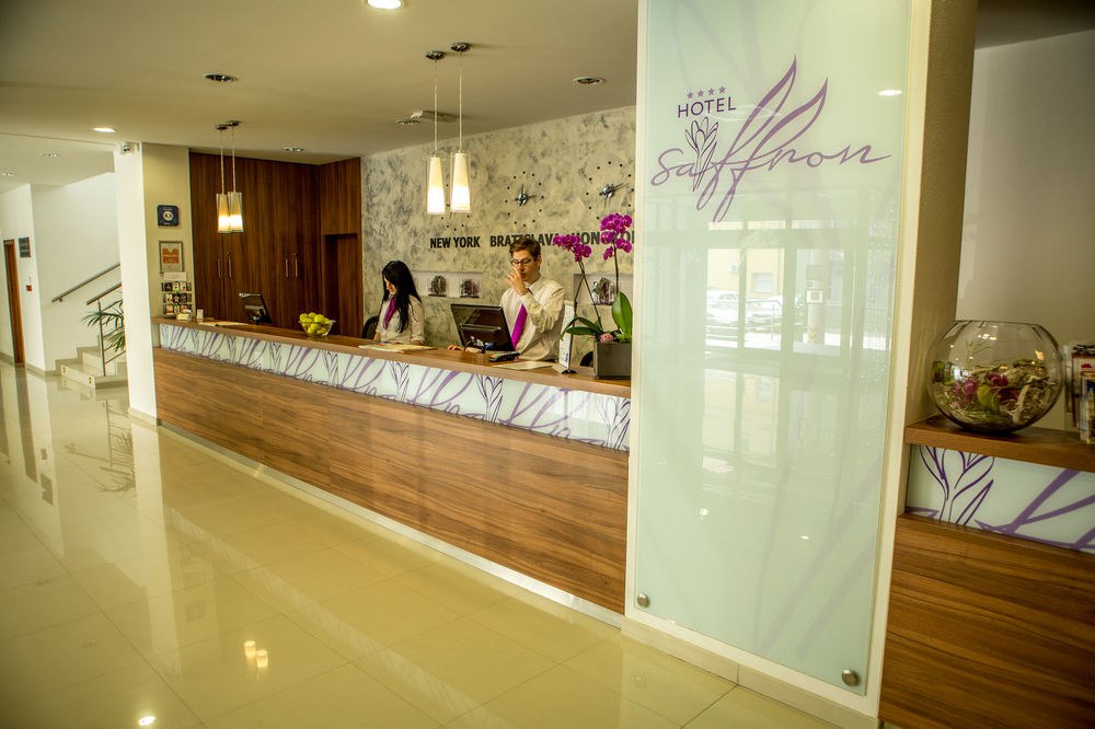 SAFFRON photo 1