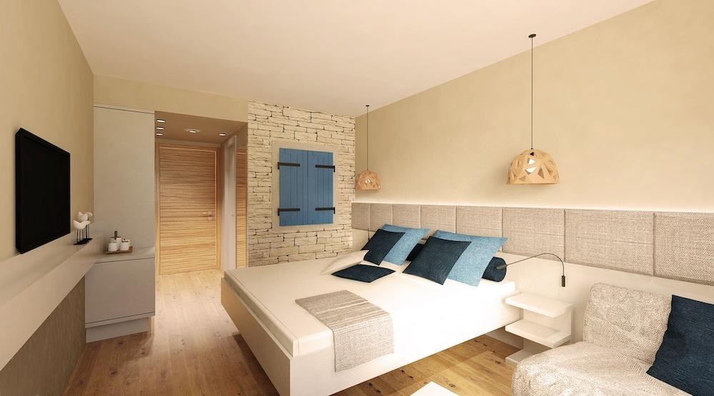 HISTRION photo 4