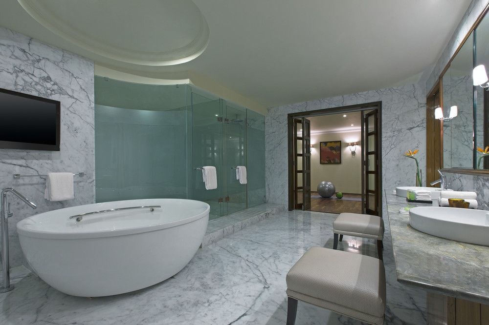 THE WESTIN PUNE KOREGAON PARK photo 2