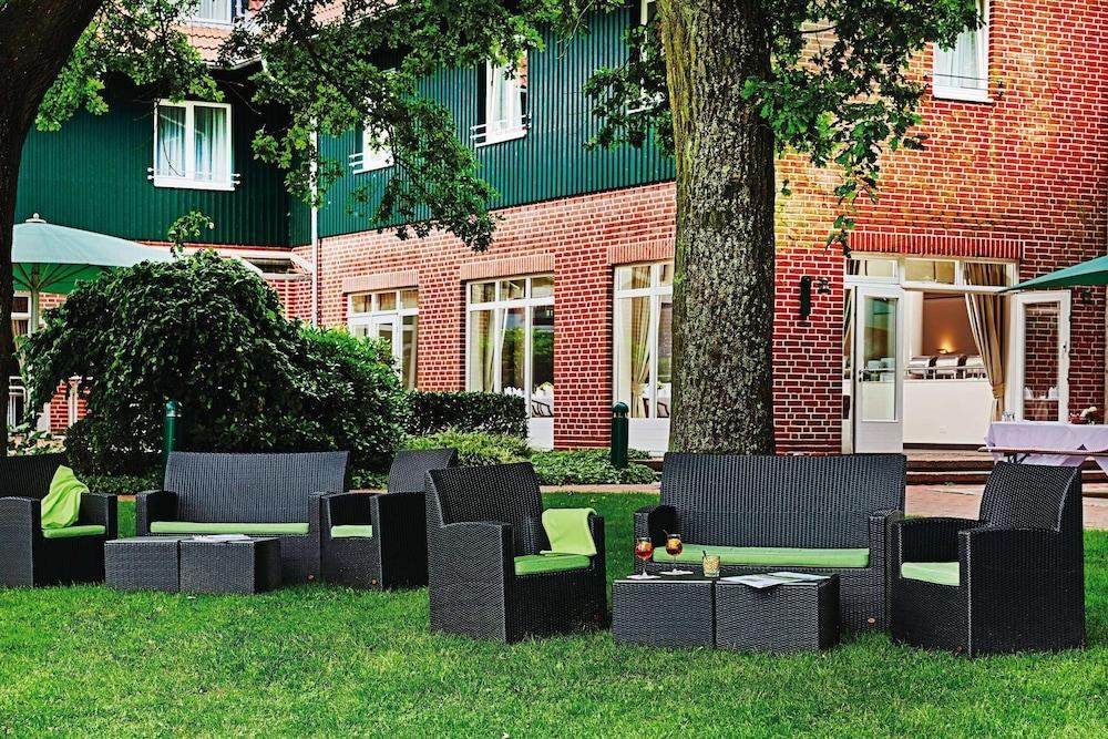STEIGENBERGER HOTEL TREUDELBERG photo 4