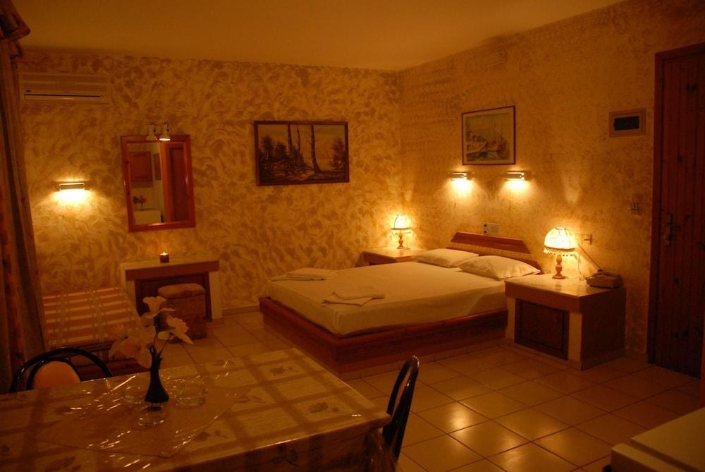 Sogiorka Apartments photo 2