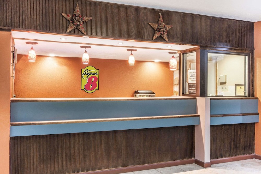 SUPER 8 SPRING/THE WOODLANDS AREA photo 1