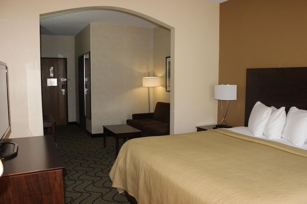DAYS INN COLUMBIA MALL photo 4