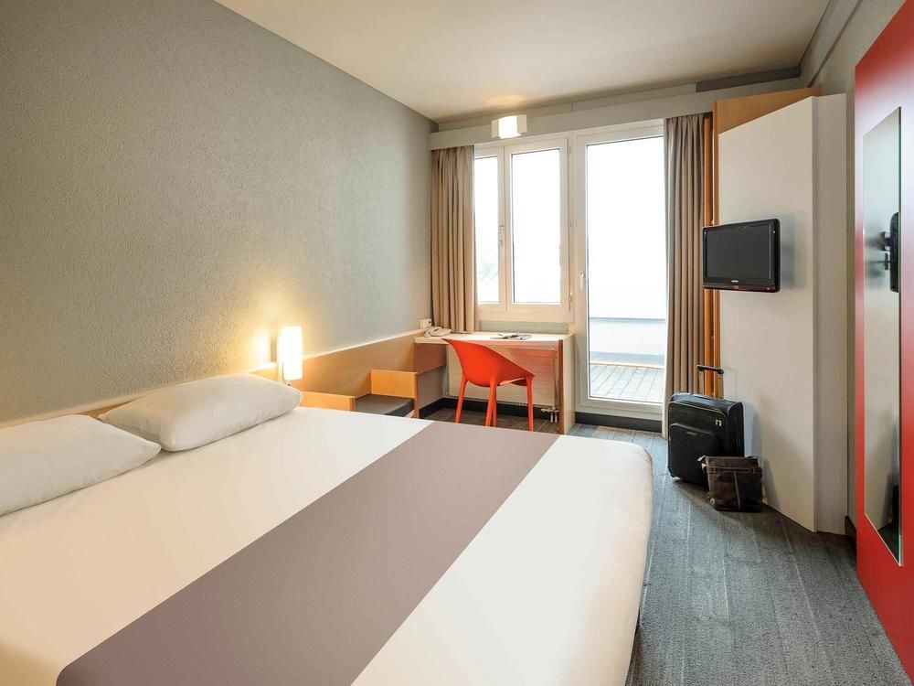 IBIS CHUR