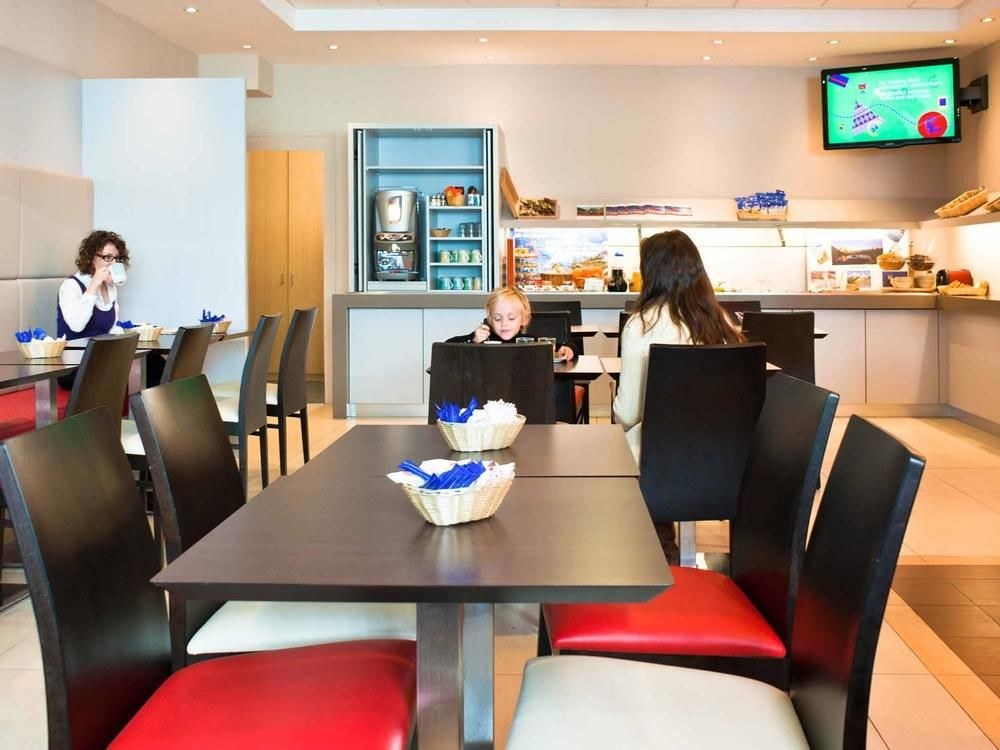 IBIS GENEVE CENTRE GARE photo 1