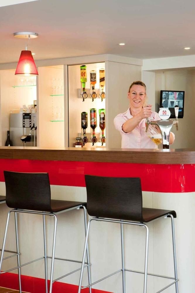 IBIS LAUSANNE CENTRE photo 1