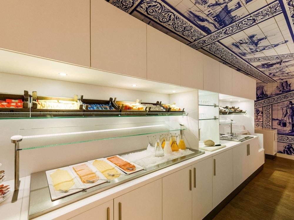 IBIS STYLES AMSTERDAM CENTRAL STATION photo 2
