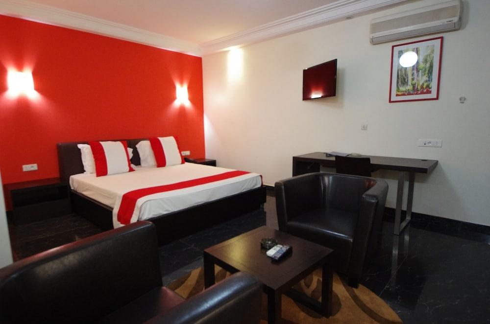 LE NDIAMBOUR HOTEL ET RESIDENCE photo 3
