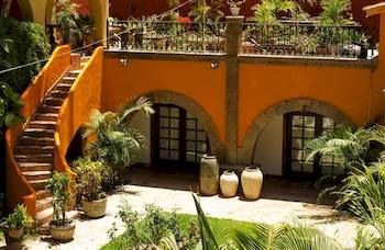 BOUTIQUE CASA BELLA photo 2