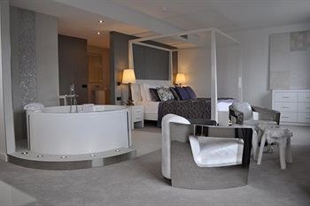 VAN DER VALK AMERSFOORT A1 photo 2