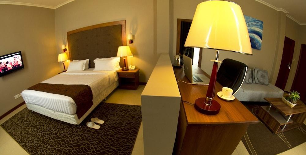 SEASCAPE HOTEL photo 2