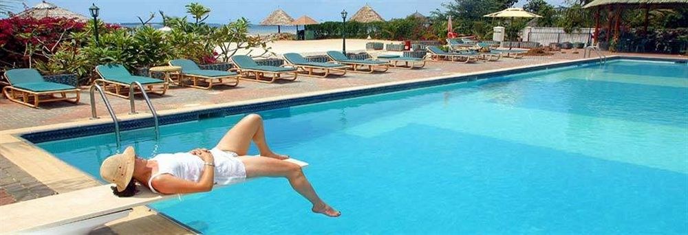 THE BEACH COMBER HOTEL & RESORT photo 4