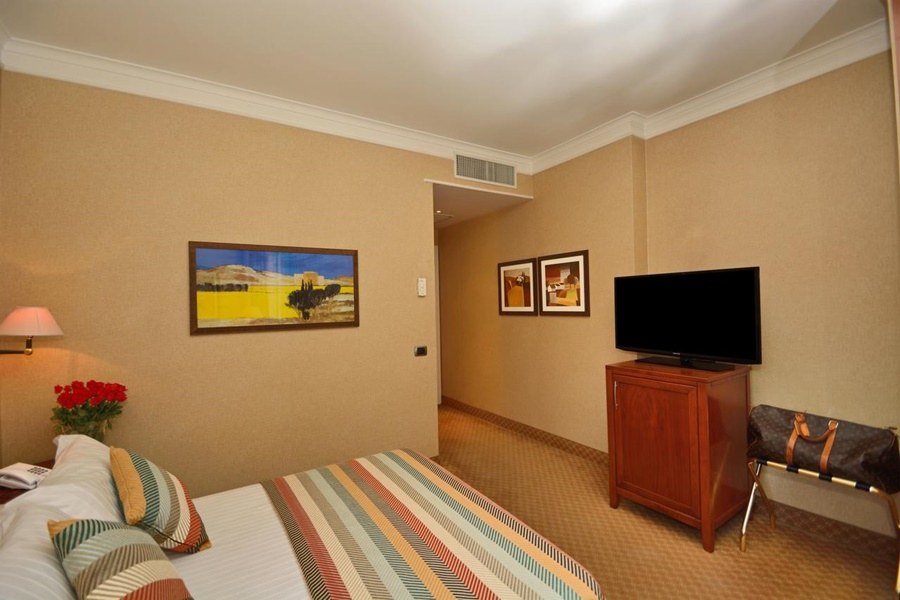 LH Hotel Lloyd Rome photo 4
