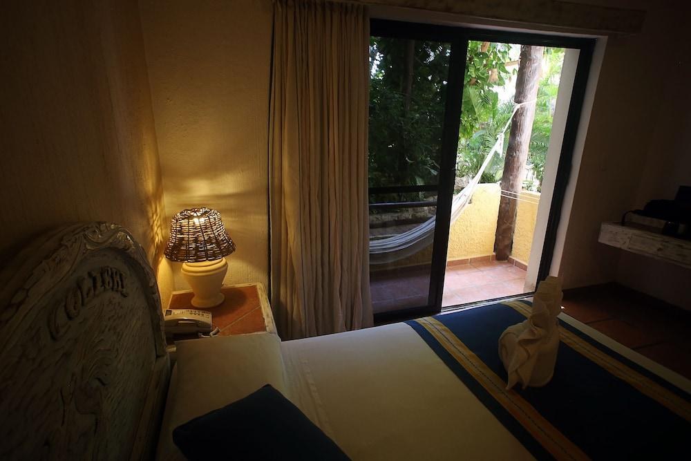 COLIBRI BEACH photo 2