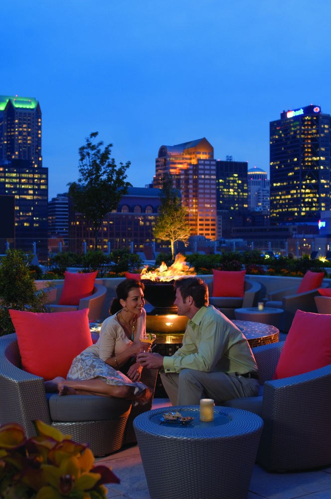 FOUR SEASONS ST LOUIS photo 1