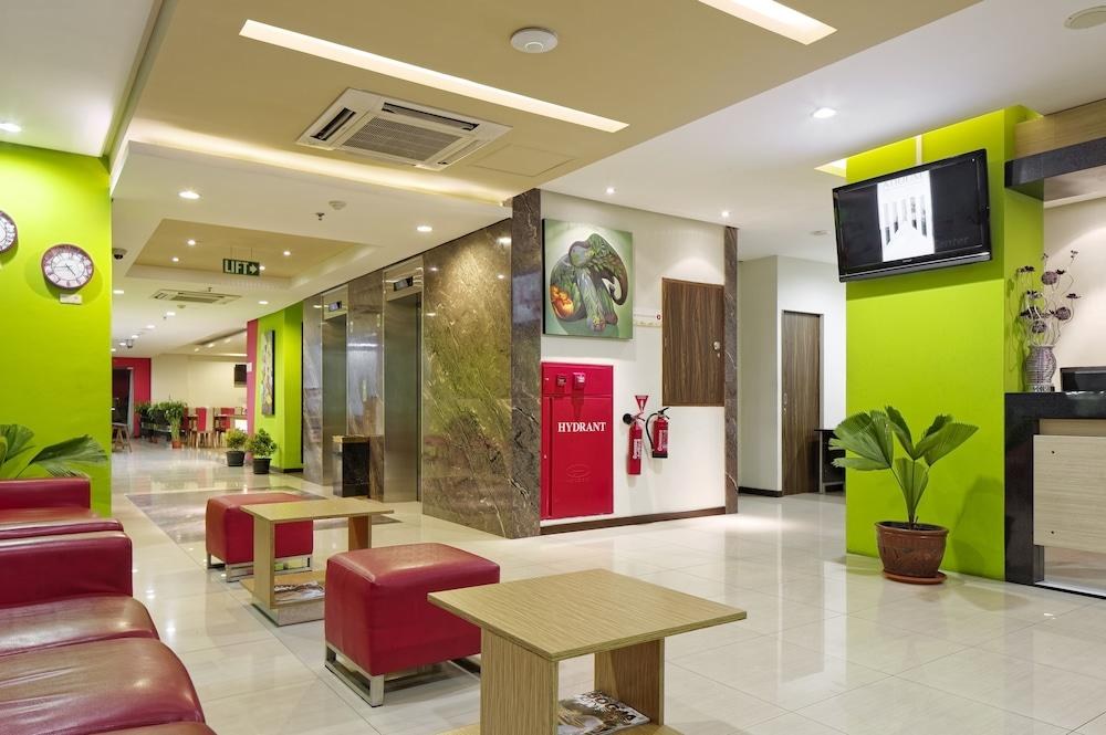 Atrium Premiere Hotel photo 3