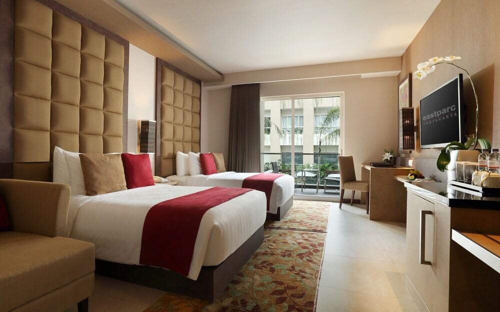 EASTPARC YOGYAKARTA photo 4