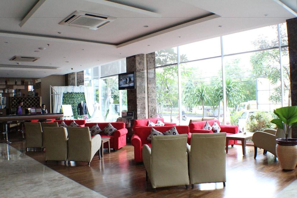 GRAND TJOKRO HOTEL YOGYAKARTA photo 2