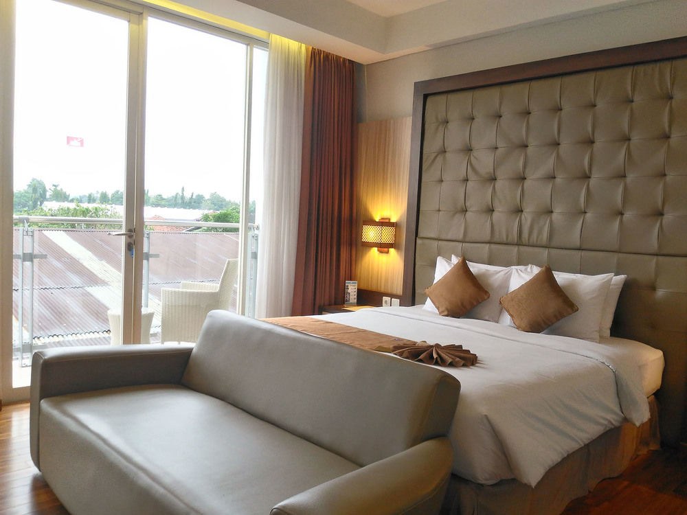 CRYSTAL LOTUS HOTEL YOGYAKARTA photo 1