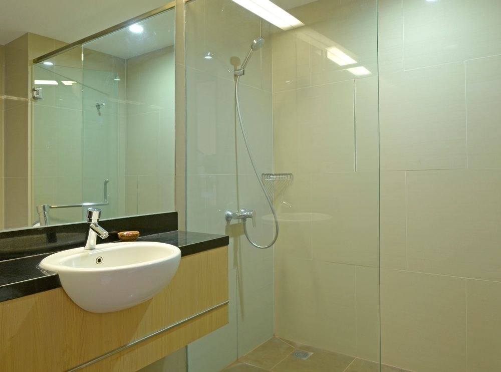 D KAYON DEMANGAN (FORMERLY MIDTOWN EXPRESS DEMANGAN YOGYAKARTA)