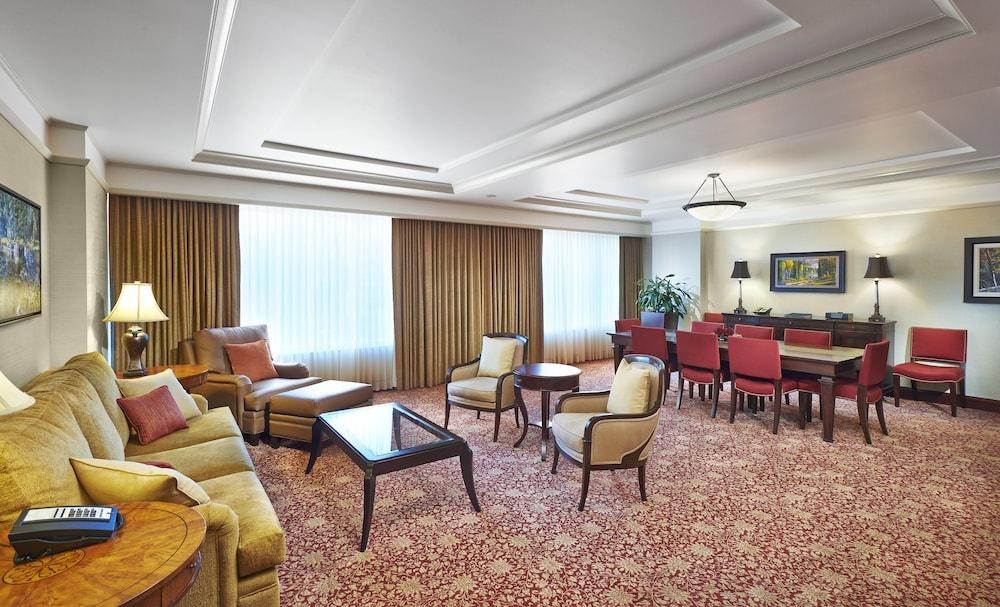 HYATT REGENCY CALGARY photo 4