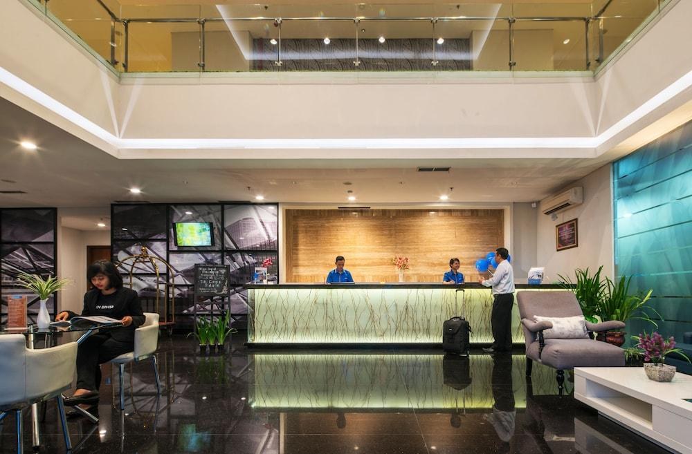 Hotel 88 Embong Malang photo 4