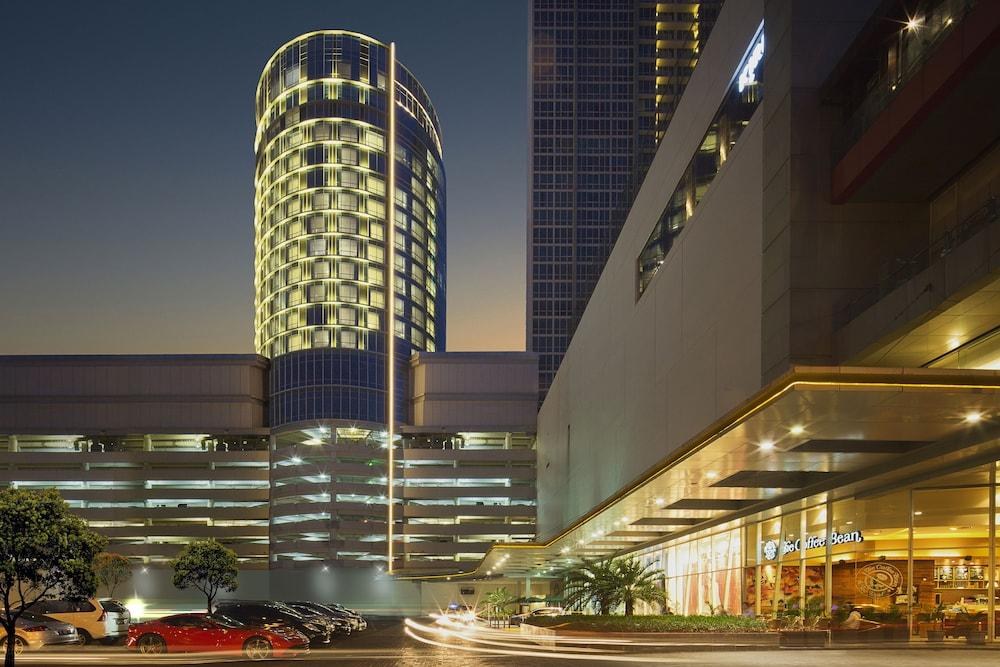 CIPUTRA WORLD SURABAYA MANAGED BY SWISS-BELHOTEL INTERNATIONAL photo 2