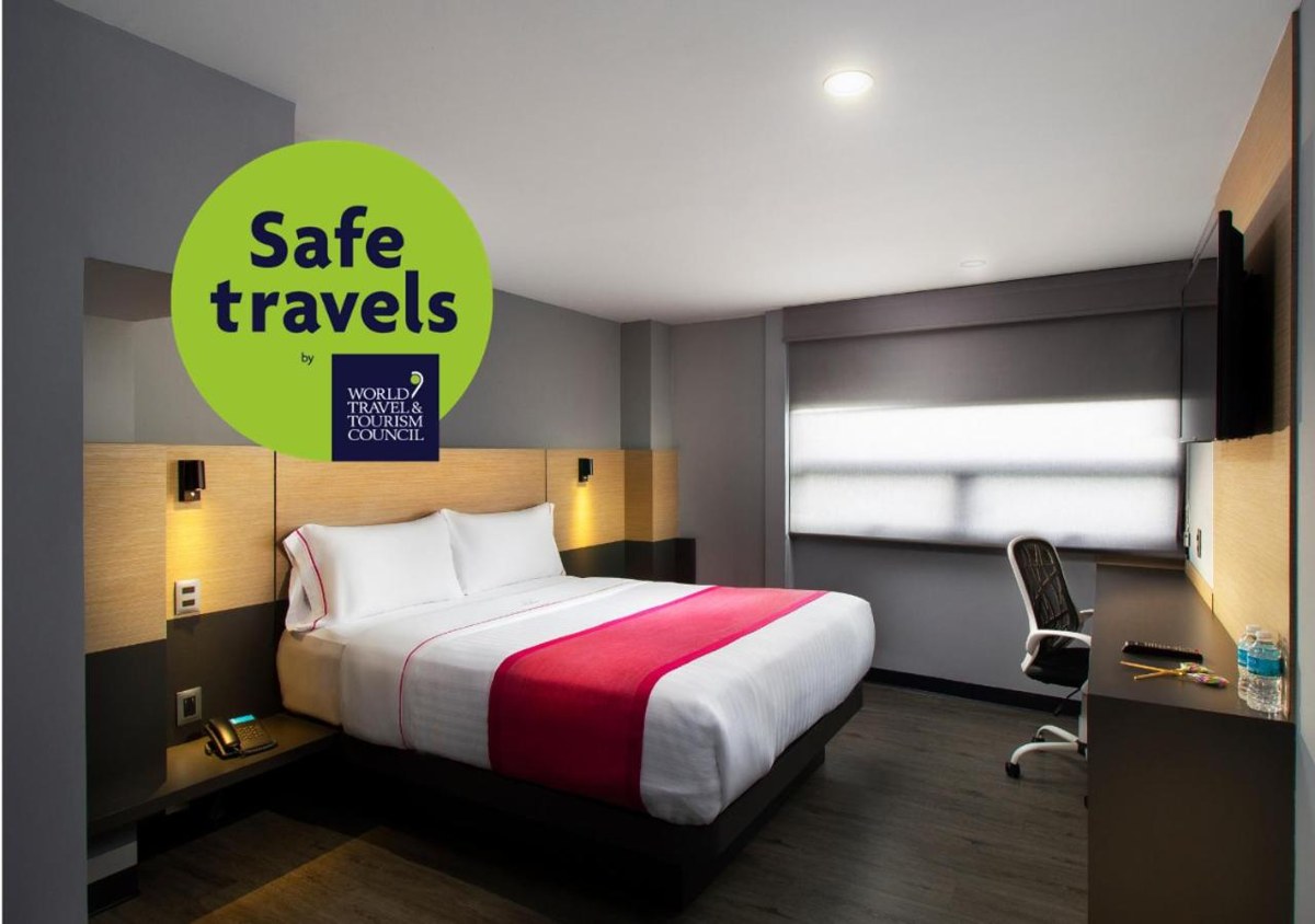 Hotel MX aeropuerto CDMX, Trademark Collection by Wyndham