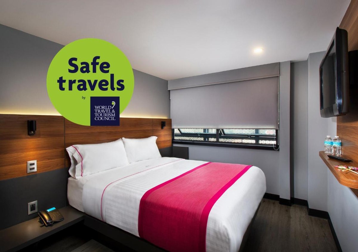 Hotel MX aeropuerto CDMX, Trademark Collection by Wyndham photo 4