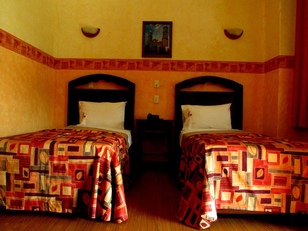 LA ALHONDIGA photo 1