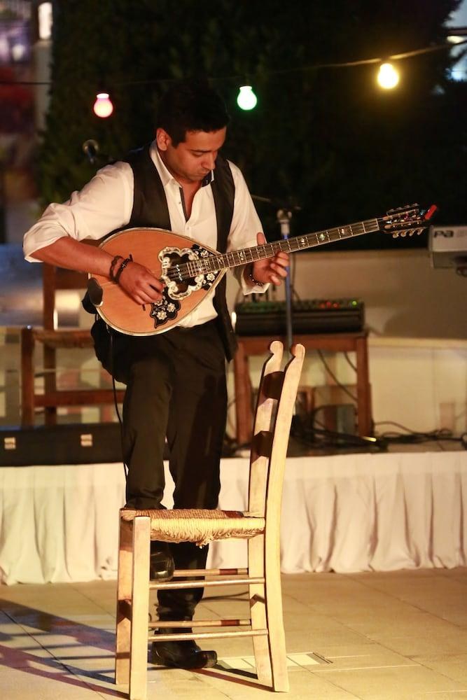 ALBATROS photo 2